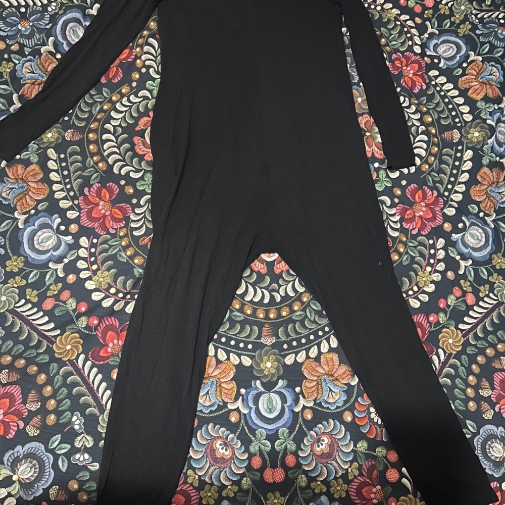 Smash + Tess Friday Romper Black V-Neck Long Sleeve One Piece Size Small - Picture 14 of 16